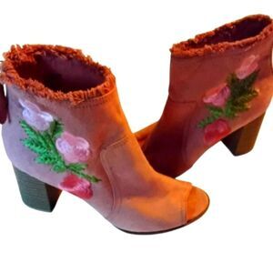 Dominque Nicole Heeled Peek A Boo Bootie floarl embroidery fringe trim